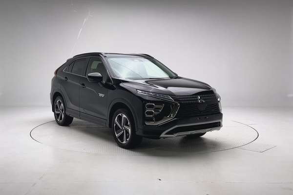 2023 Mitsubishi Eclipse Cross PHEV XLS YB thumb-4