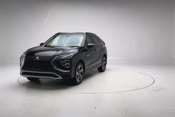 2023 Mitsubishi Eclipse Cross PHEV XLS YB thumb-5