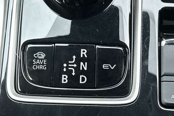 2023 Mitsubishi Eclipse Cross PHEV XLS YB thumb-15