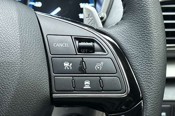2023 Mitsubishi Eclipse Cross PHEV XLS YB thumb-17