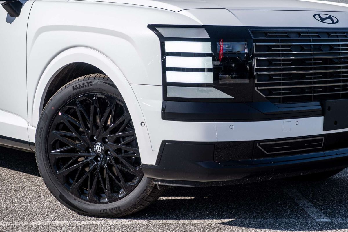2026 Hyundai Palisade Calligraphy Black Ink LX3.V2