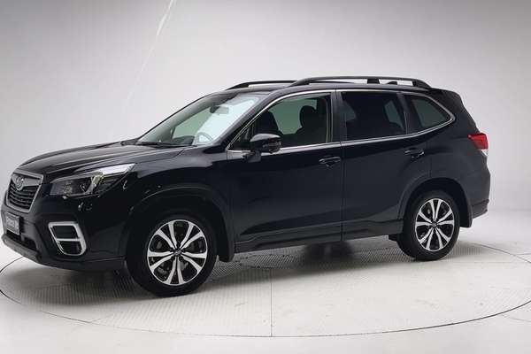 2021 Subaru Forester 2.5i Premium S5 thumb-3