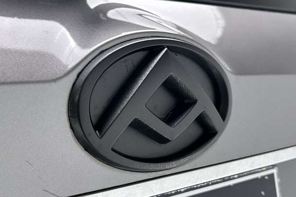 2021 LDV D90 Executive SV9A thumb-21