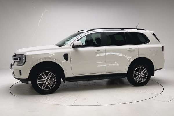2025 Ford Everest Trend 2.0L thumb-3