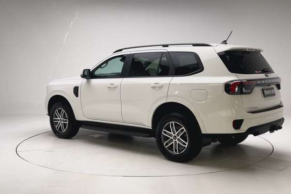 2025 Ford Everest Trend 2.0L thumb-5