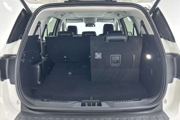 2025 Ford Everest Trend 2.0L thumb-20