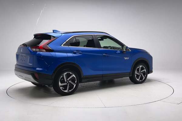 2024 Mitsubishi Eclipse Cross PHEV XLS YB thumb-2