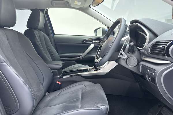 2024 Mitsubishi Eclipse Cross PHEV XLS YB thumb-12