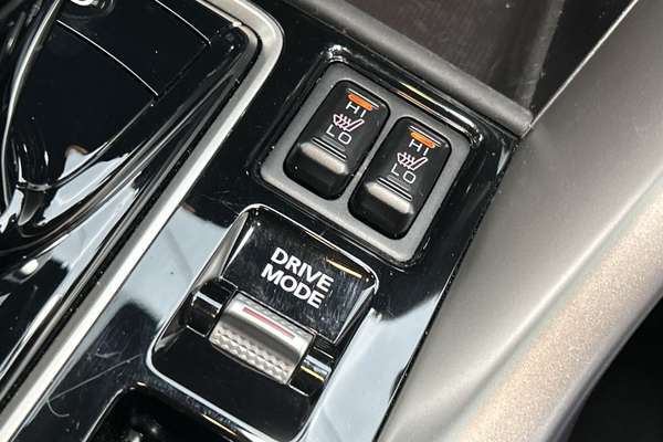 2024 Mitsubishi Eclipse Cross PHEV XLS YB thumb-15