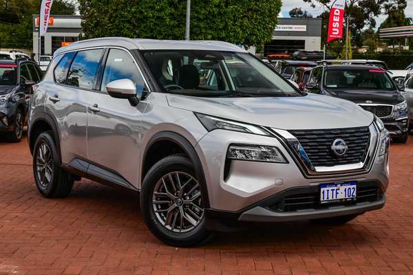 2025 Nissan X-TRAIL ST T33