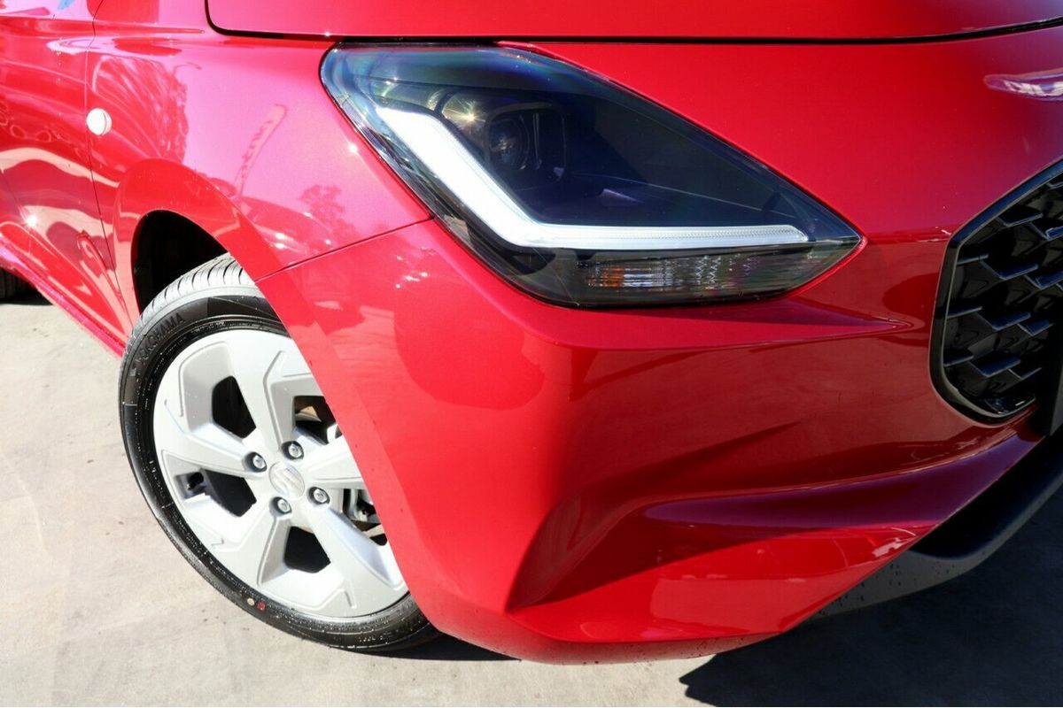 2026 Suzuki Swift Hybrid Plus UZ