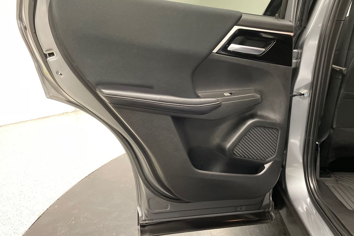 2021 Mitsubishi Z