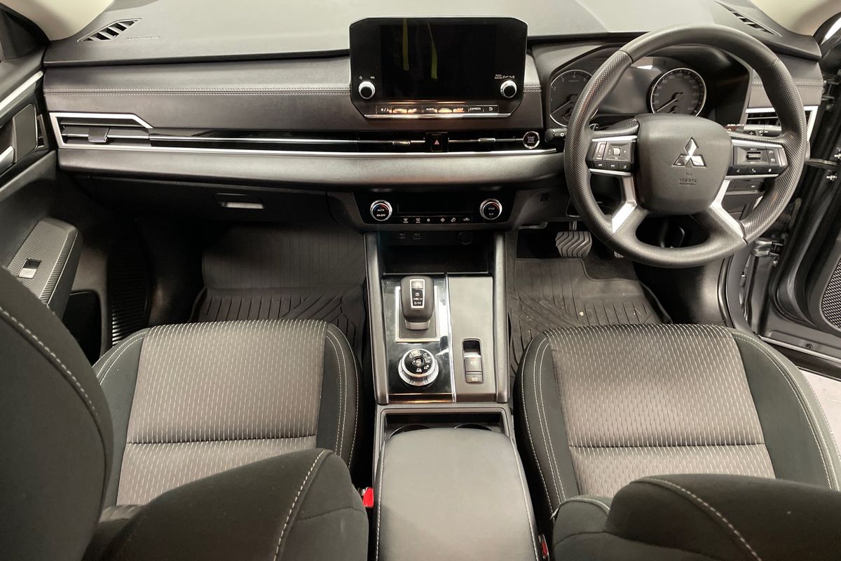 2021 Mitsubishi Z