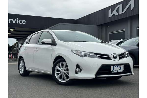 2015 Toyota Corolla Ascent Sport ZRE182R
