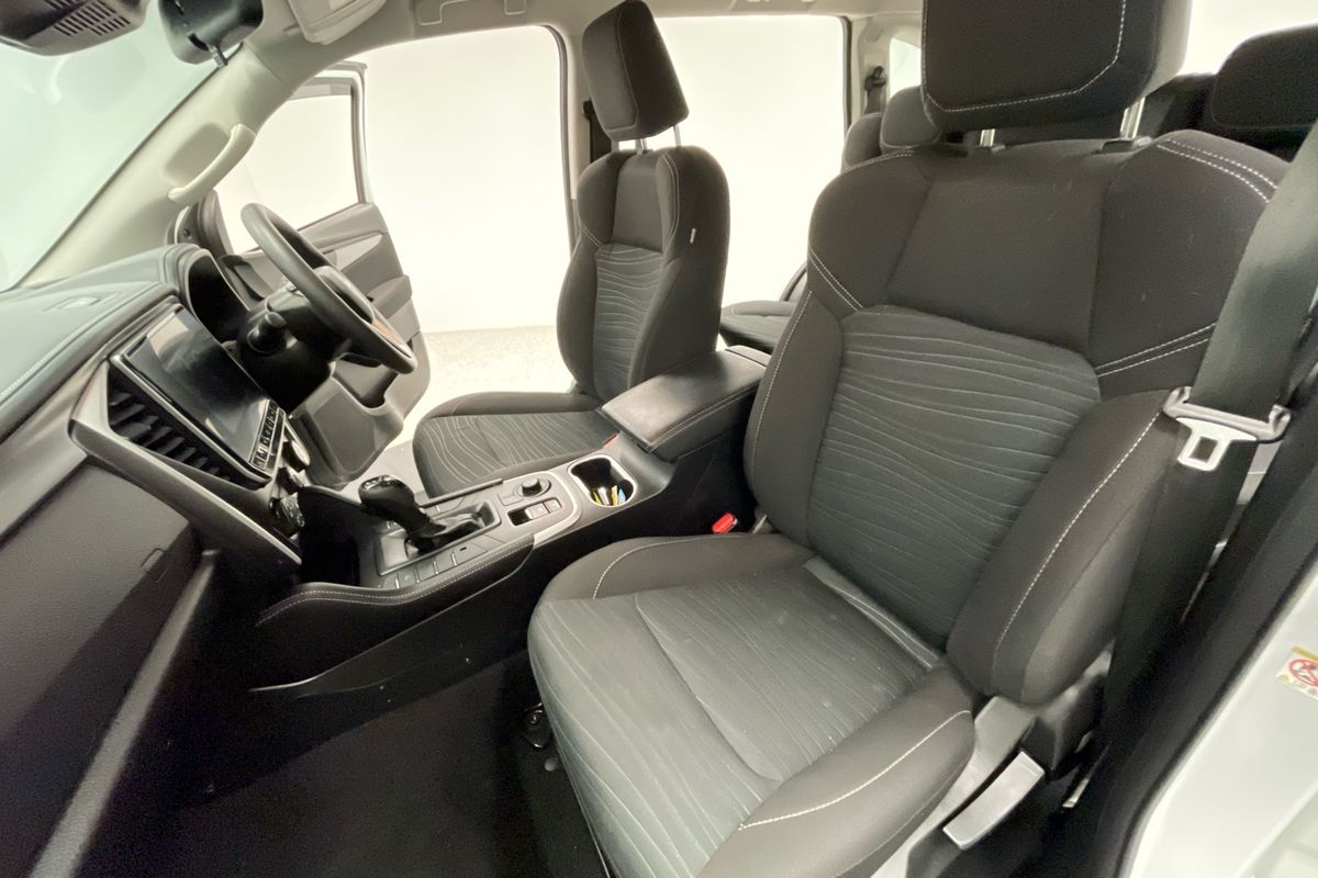 2021 Isuzu MU-X LS-M