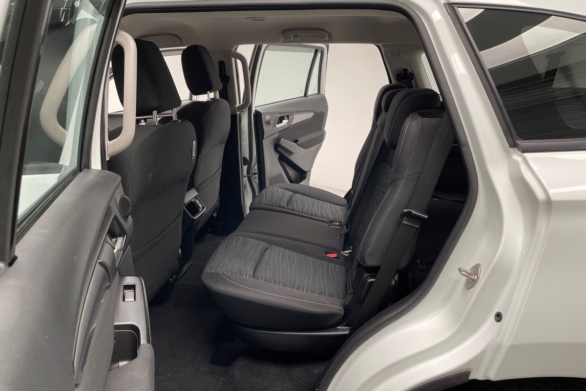 2021 Isuzu MU-X LS-M
