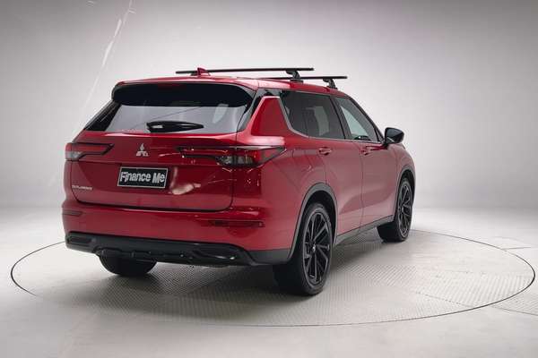 2024 Mitsubishi Outlander Black Edition ZM thumb-1