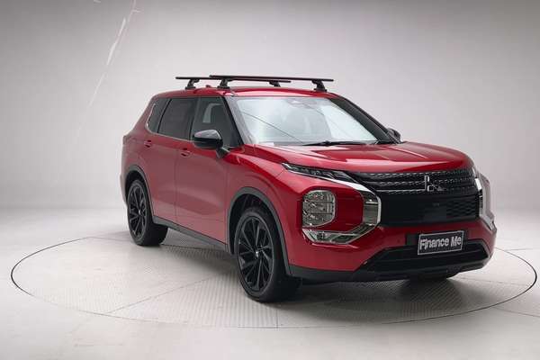 2024 Mitsubishi Outlander Black Edition ZM thumb-4