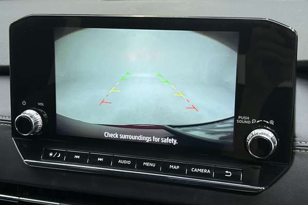2024 Mitsubishi Outlander Black Edition ZM thumb-15