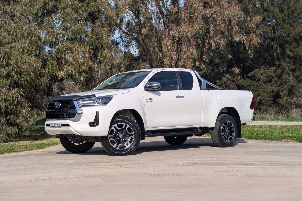 2021 Toyota Hilux SR5 GUN126R 4X4