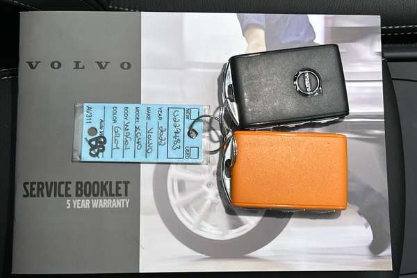 2022 Volvo XC40 T4 Momentum thumb-22