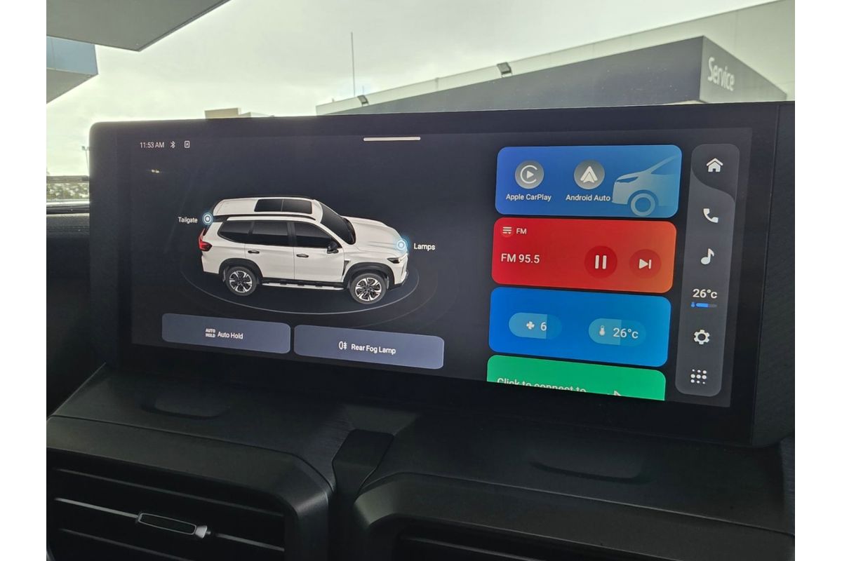 2024 LDV D90 Executive SV9A image 23