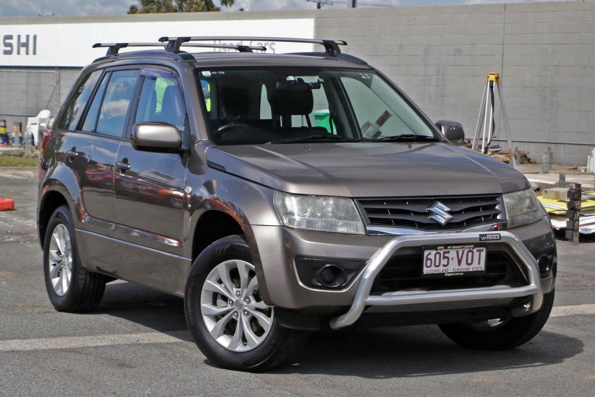 2014 Suzuki Grand Vitara Sport JB