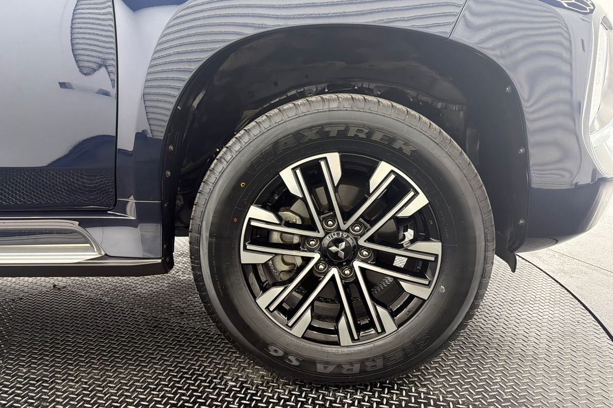 2021 Mitsubishi Pajero Sport GLS QF