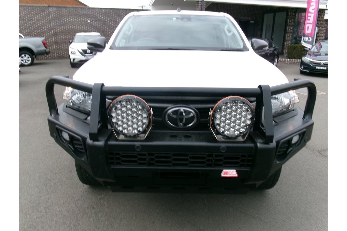 2020 Toyota Hilux SR GUN126R