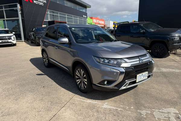 2021 Mitsubishi Outlander Exceed ZL