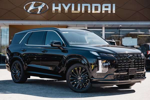 2026 Hyundai Palisade Calligraphy Black Ink LX3.V2