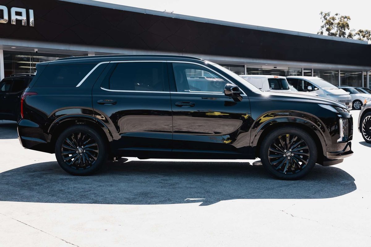 2026 Hyundai Palisade Calligraphy Black Ink LX3.V2