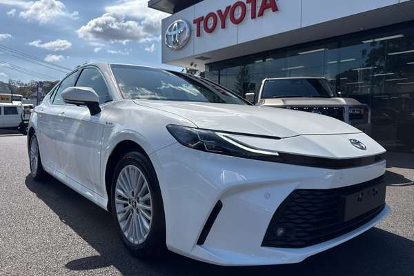 2025 Toyota Camry Ascent Sport AXVH80R