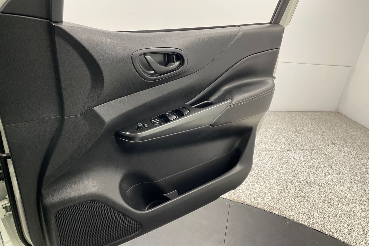 2022 Nissan Navara