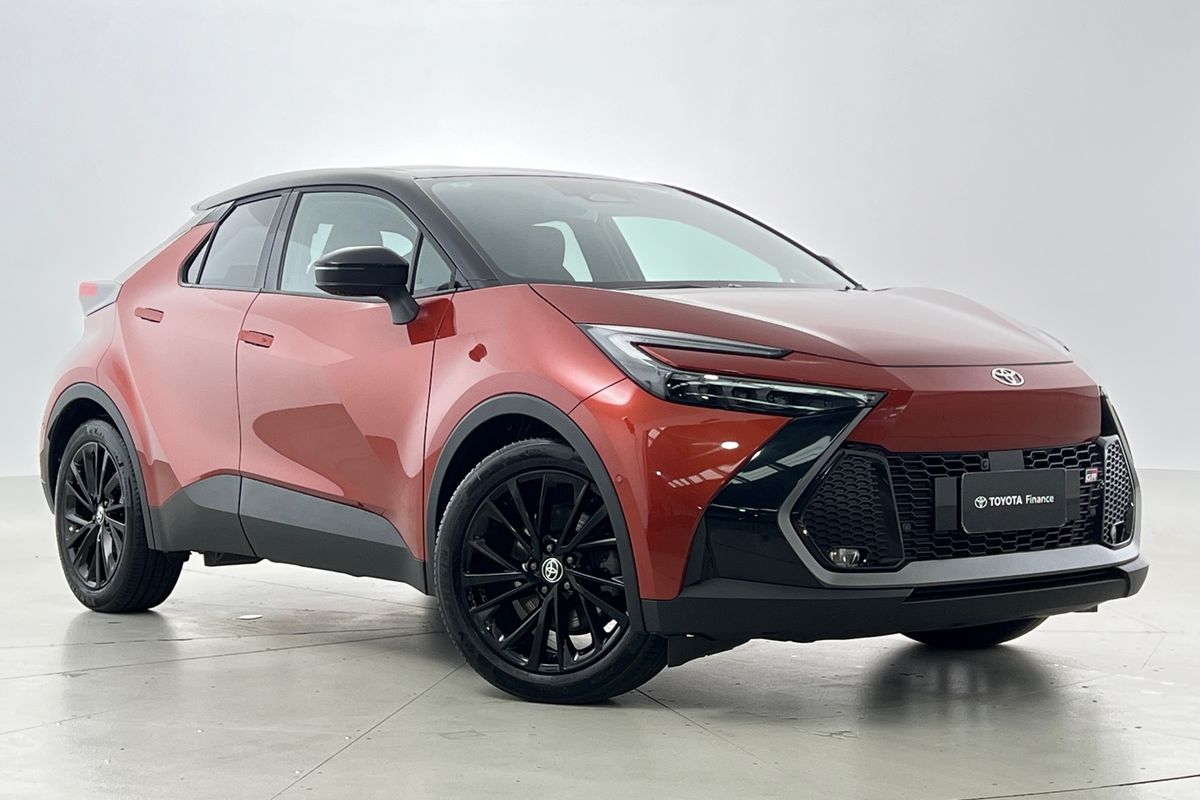2025 Toyota C-HR GR Sport MAXH25R