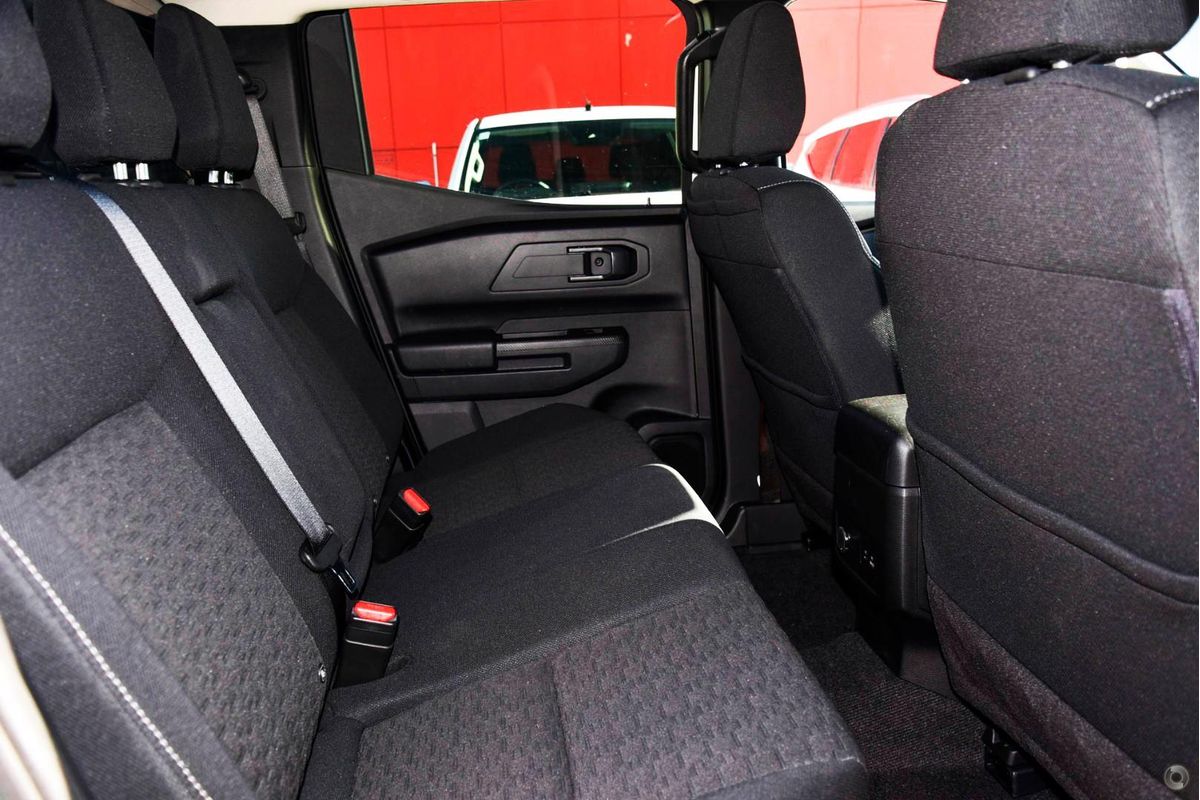 2025 Mitsubishi Triton GLX-R MV 4X4