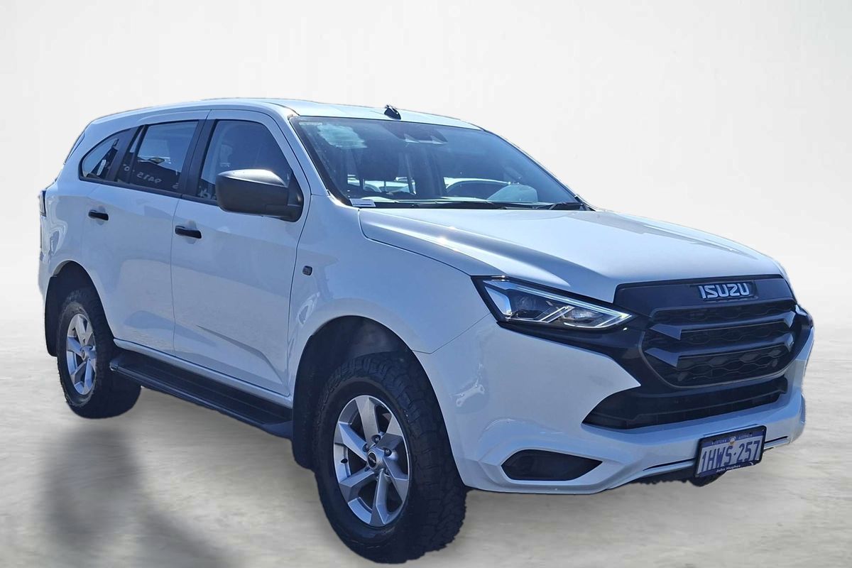 2023 Isuzu MU-X LS-M