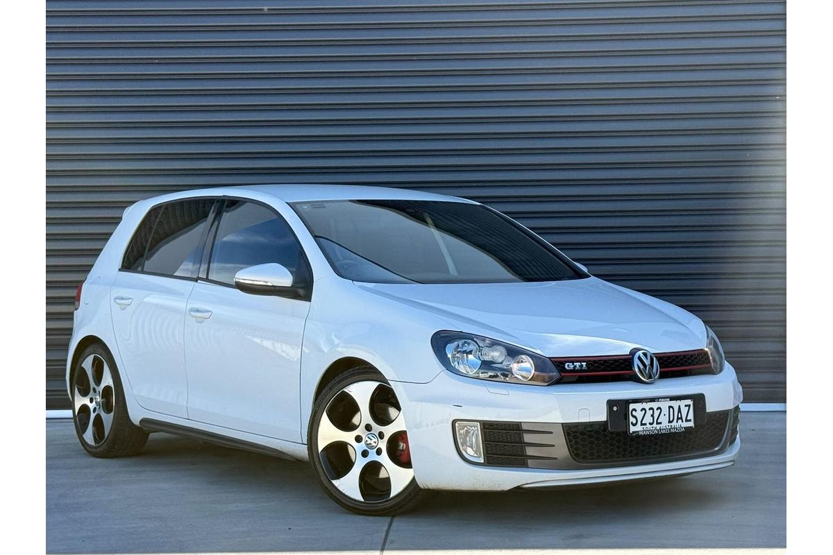 2010 Volkswagen Golf GTI VI