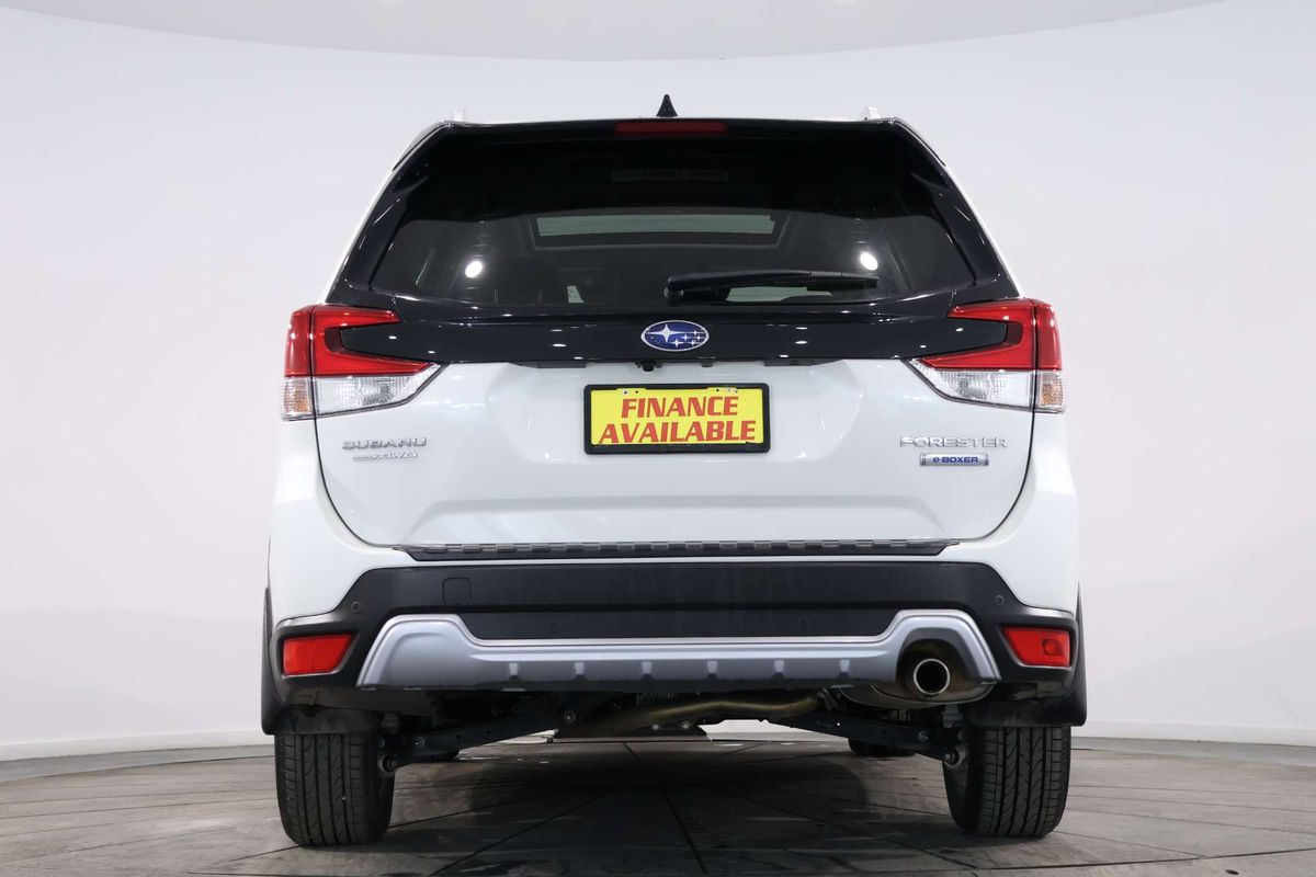 2024 Subaru Forester Hybrid S S5