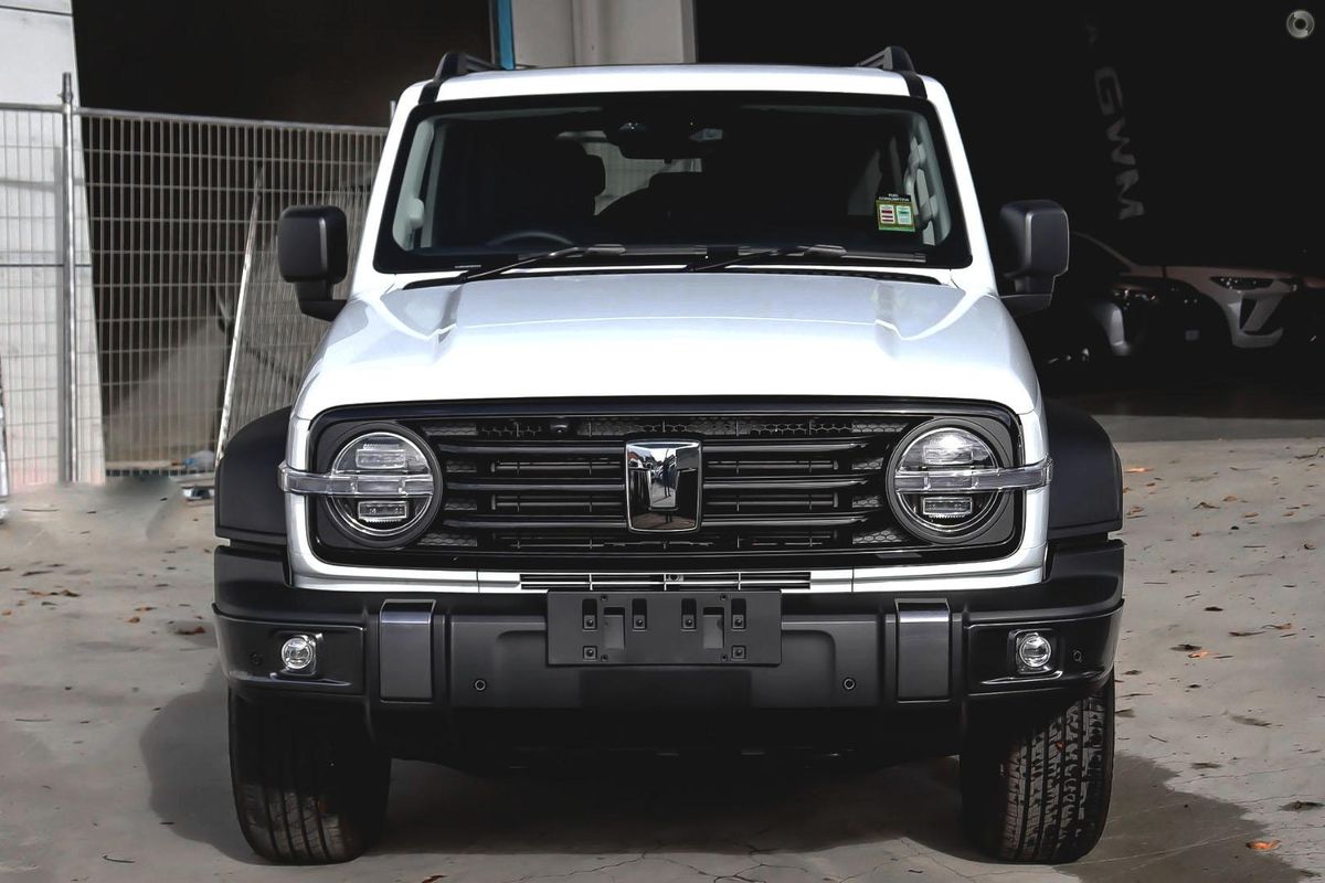 2026 GWM Tank 300 Lux P01