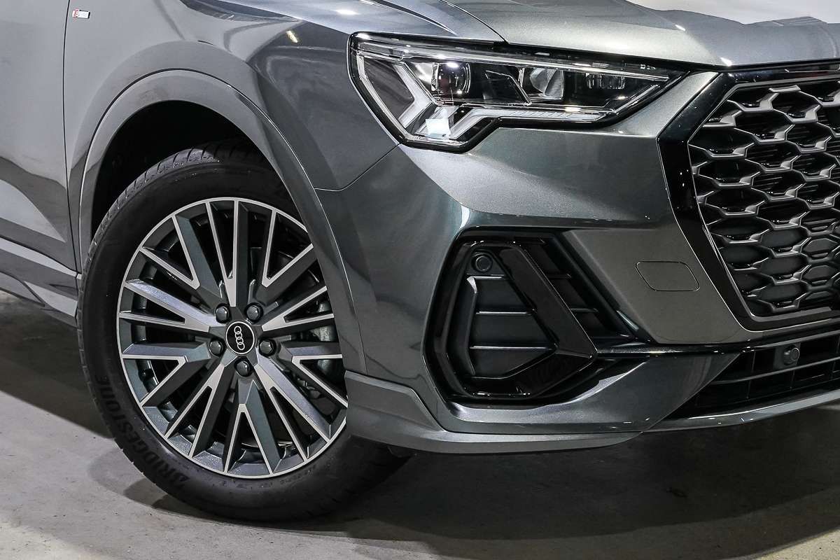 2023 Audi Q3 35 TFSI S line F3
