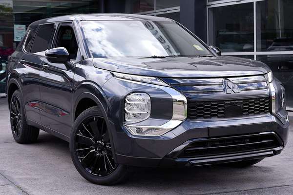 2026 Mitsubishi Outlander Black Edition ZM