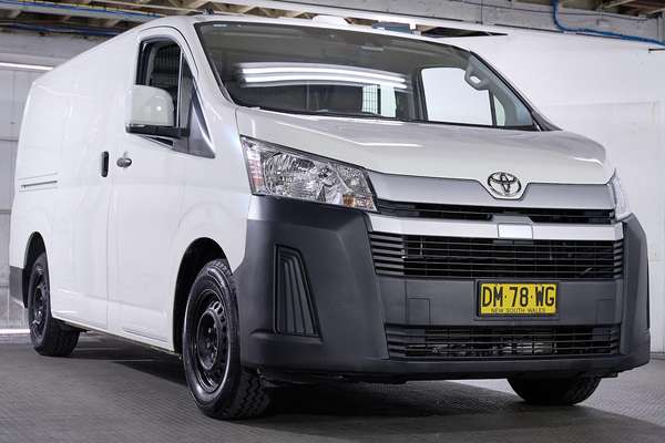 2024 Toyota Hiace GDH300R LWB