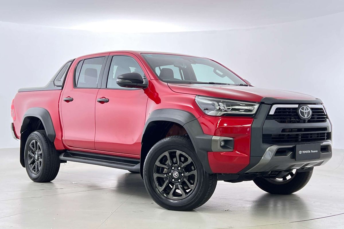 2025 Toyota Hilux Rogue 48V GUN126R