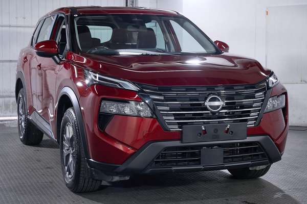 2026 Nissan X-TRAIL ST T33