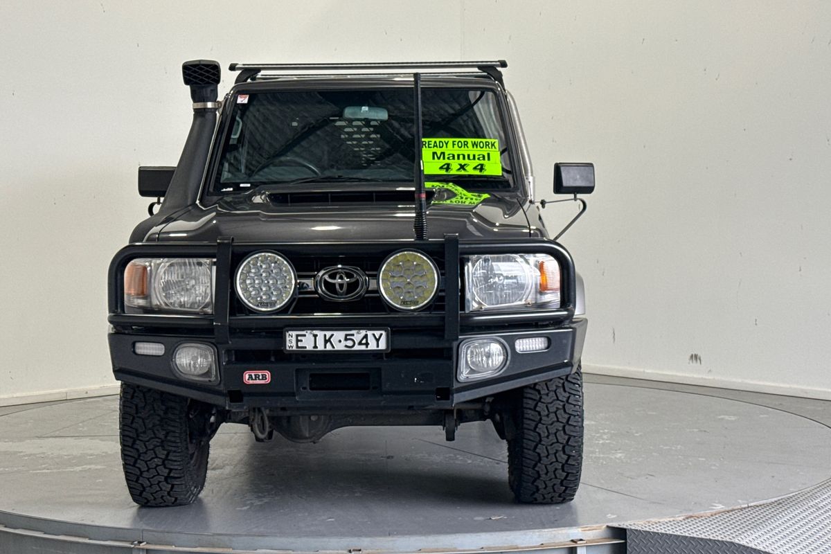 2020 Toyota Landcruiser GXL VDJ79R