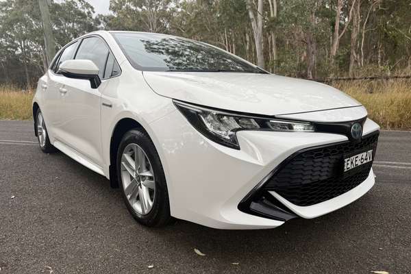 2018 Toyota Corolla Ascent Sport Hybrid ZWE211R