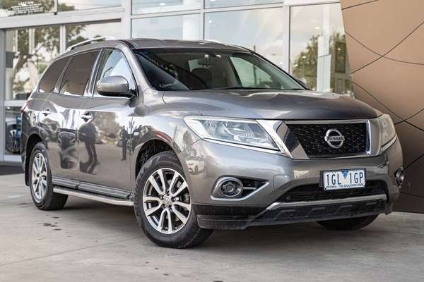 2015 Nissan Pathfinder ST R52