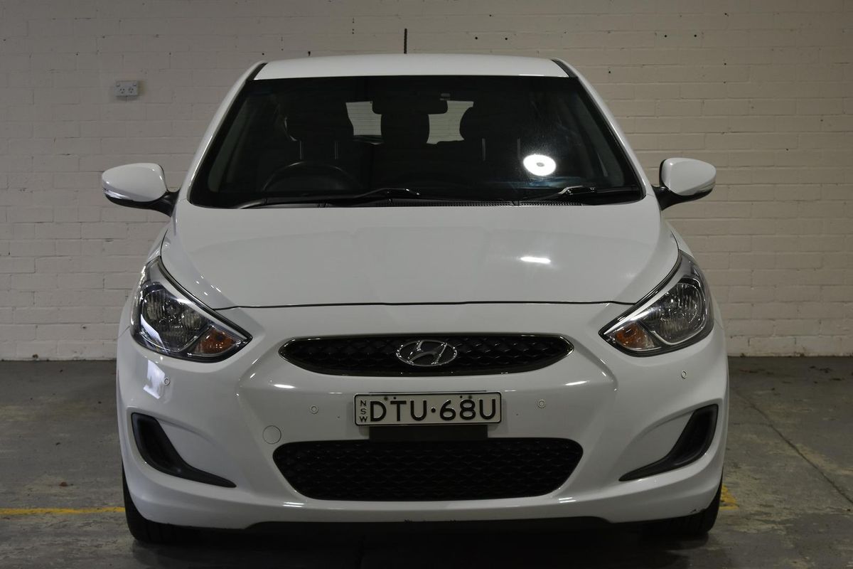 2017 Hyundai Accent Sport RB6