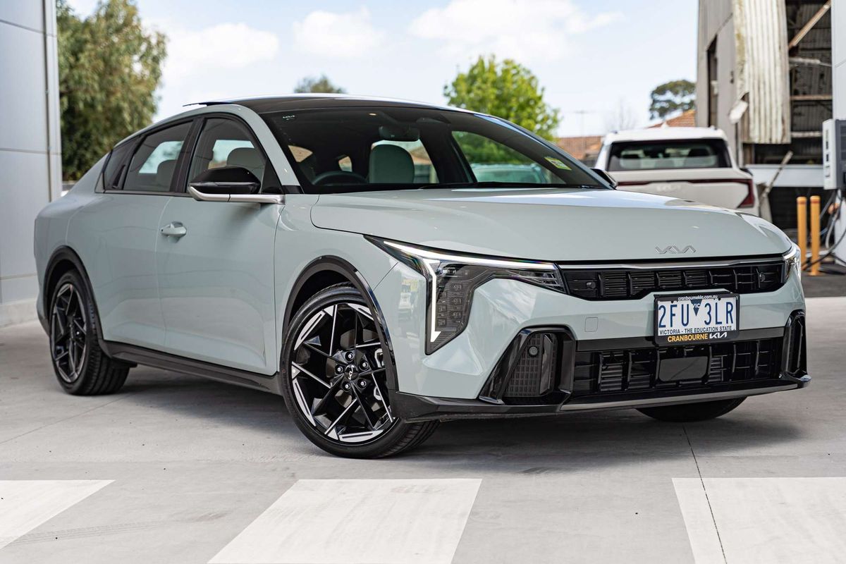 2026 Kia K4 GT-Line CL4m